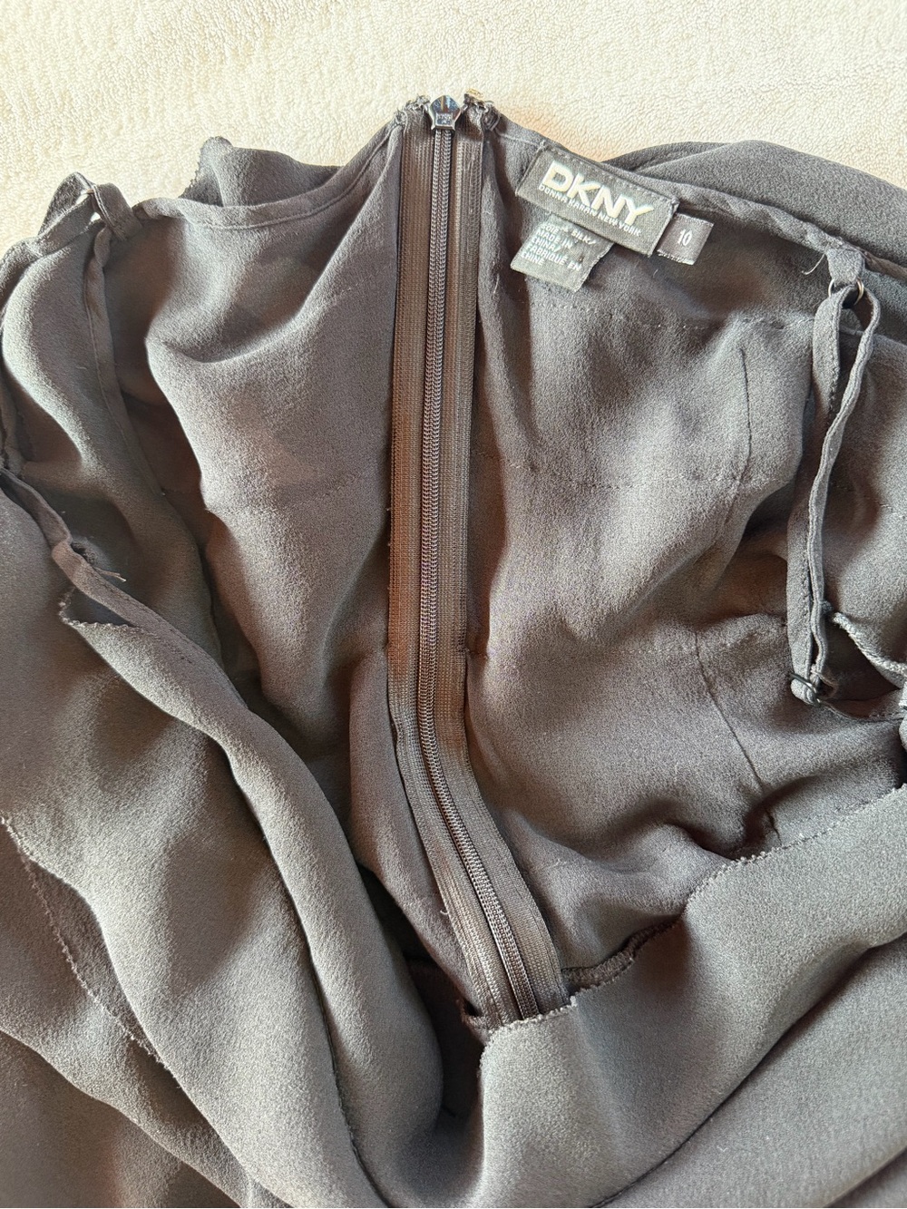 Dkny Black Layered Ruffle Camisole Size 10 - Picture 5 of 7